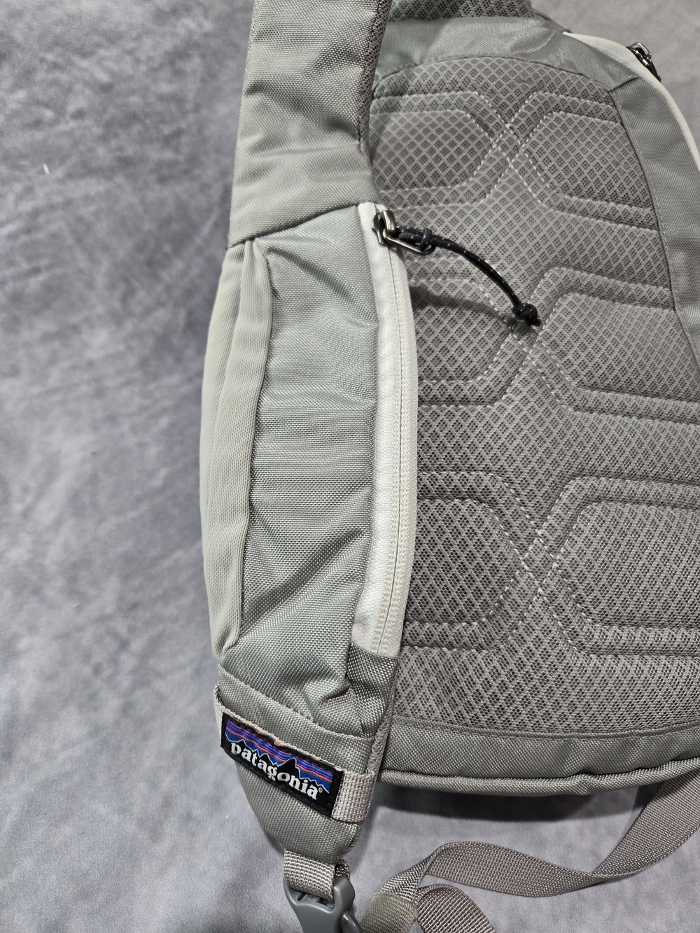 Patagonia Atom Sling 8L bag - Picture 3 of 5